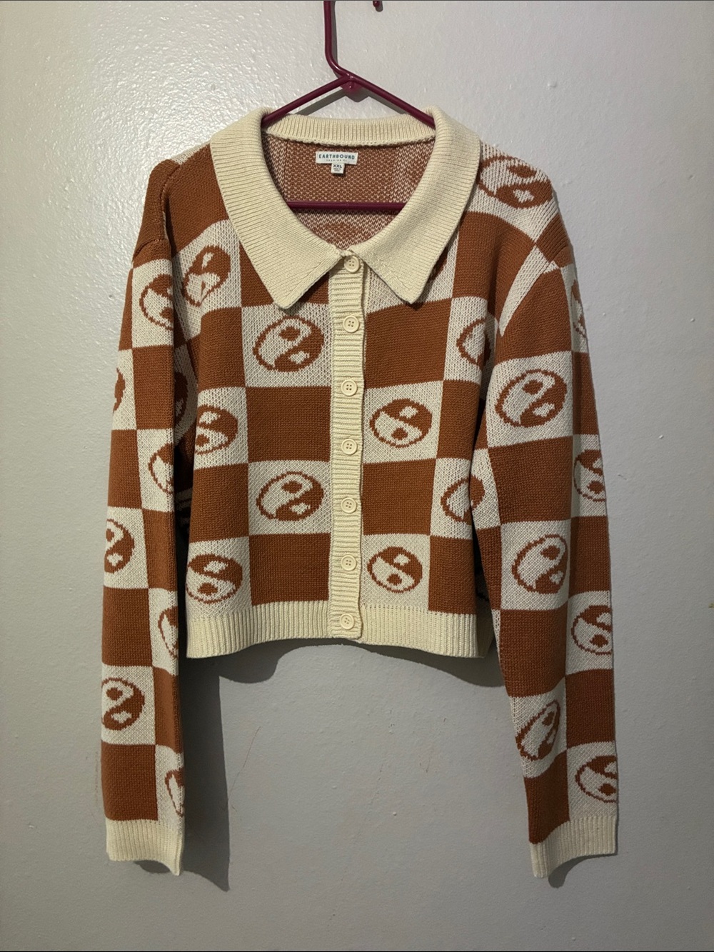 Earthbound Checkered Yin Yang Crop Longsleeve Cardigan